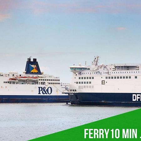 Joli Petit T2 Terrasse Proche Du Phare Lägenhet Calais Exteriör bild